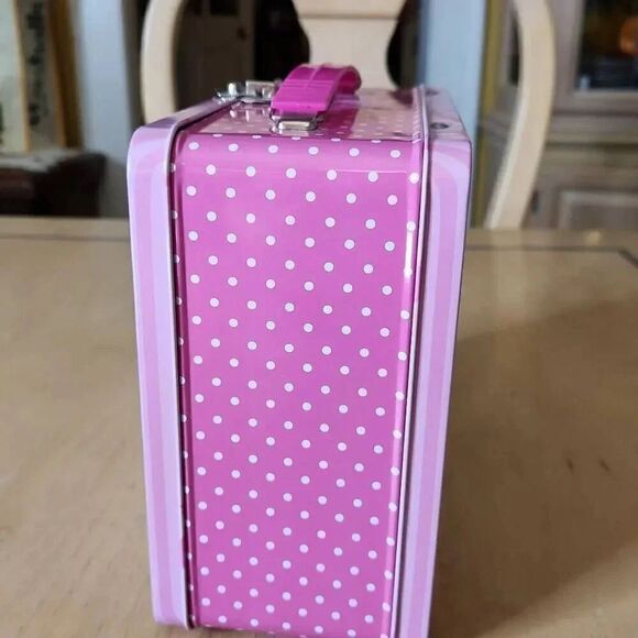 Hello Kitty pink tin lunch box - Picture 4 of 7